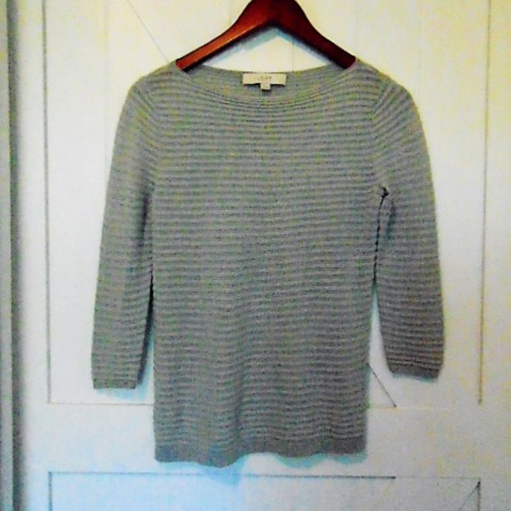 Ann Taylor Loft 3/4 Sleeve Ribbed‎ Semi-Sheer Shirt